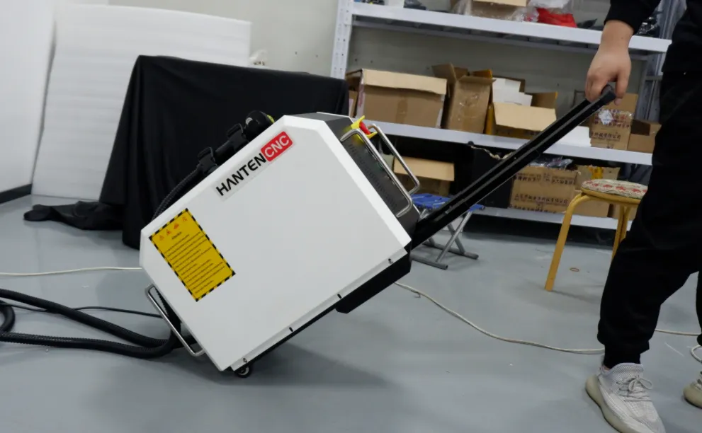 100w-200w Portable Laser Cleaning Machine — Deftmark™