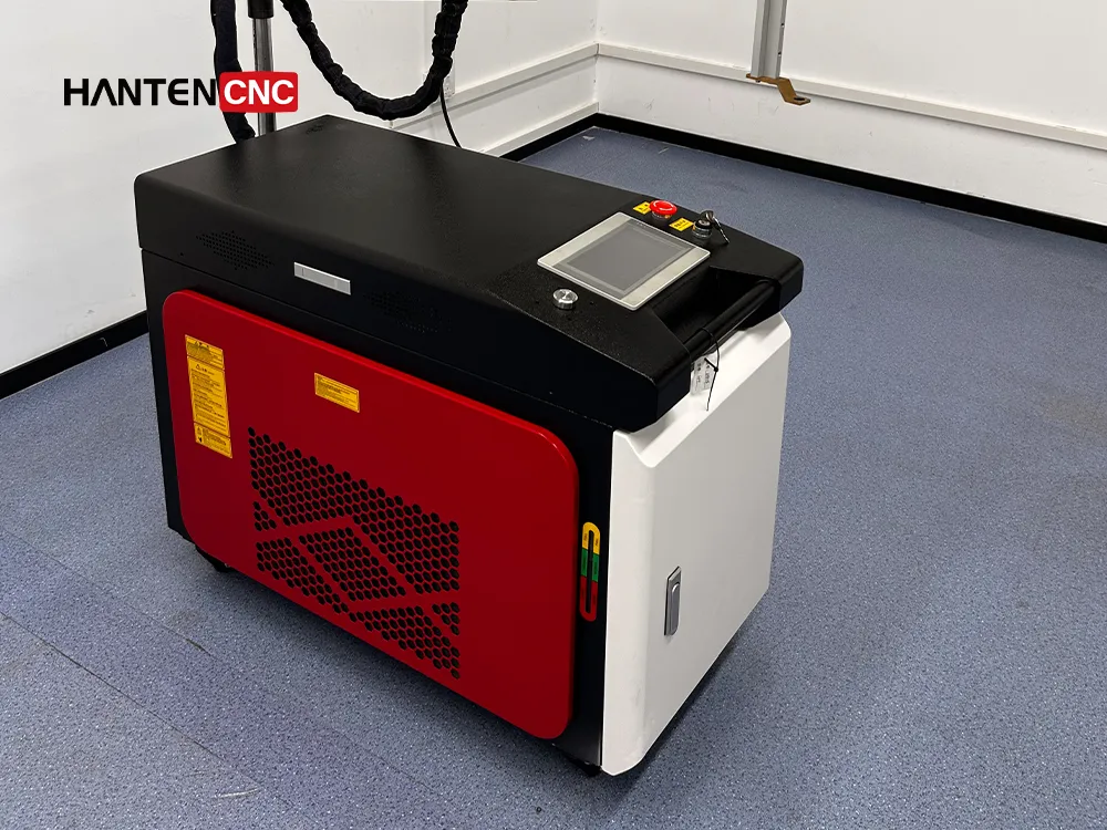 Cooling system for handheld galvo laser welding machine.
