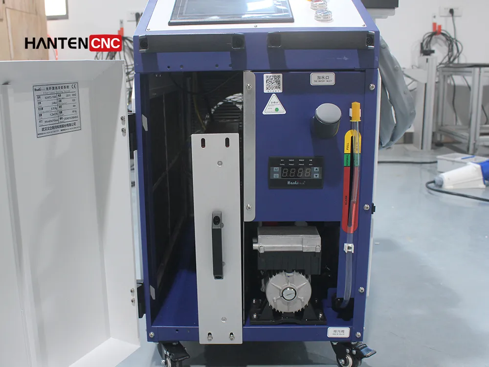 300W Water-Cooled Pulse Laser Cleaning Machine Built-in Water Cooler details