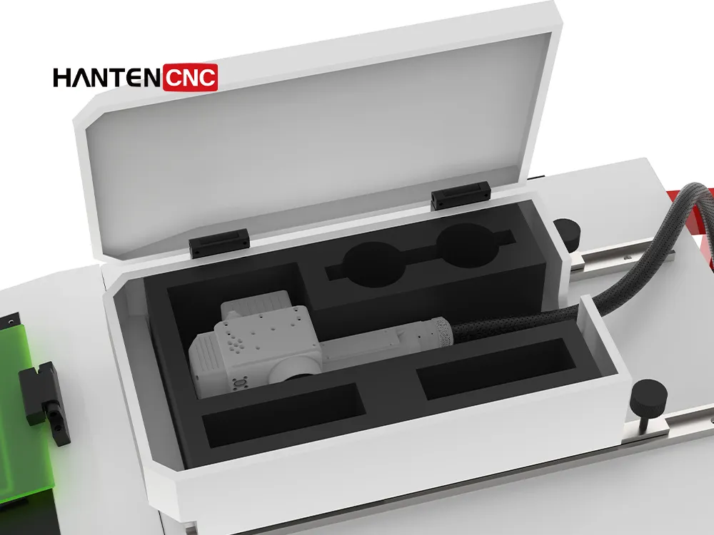 This 2000w pulse laser cleaner features a storage compartment