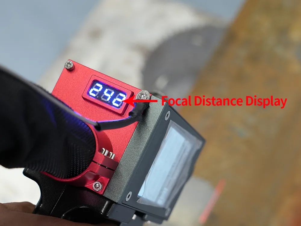 HANTENCNC 300W laser cleaning gun equips a digital focal distance display