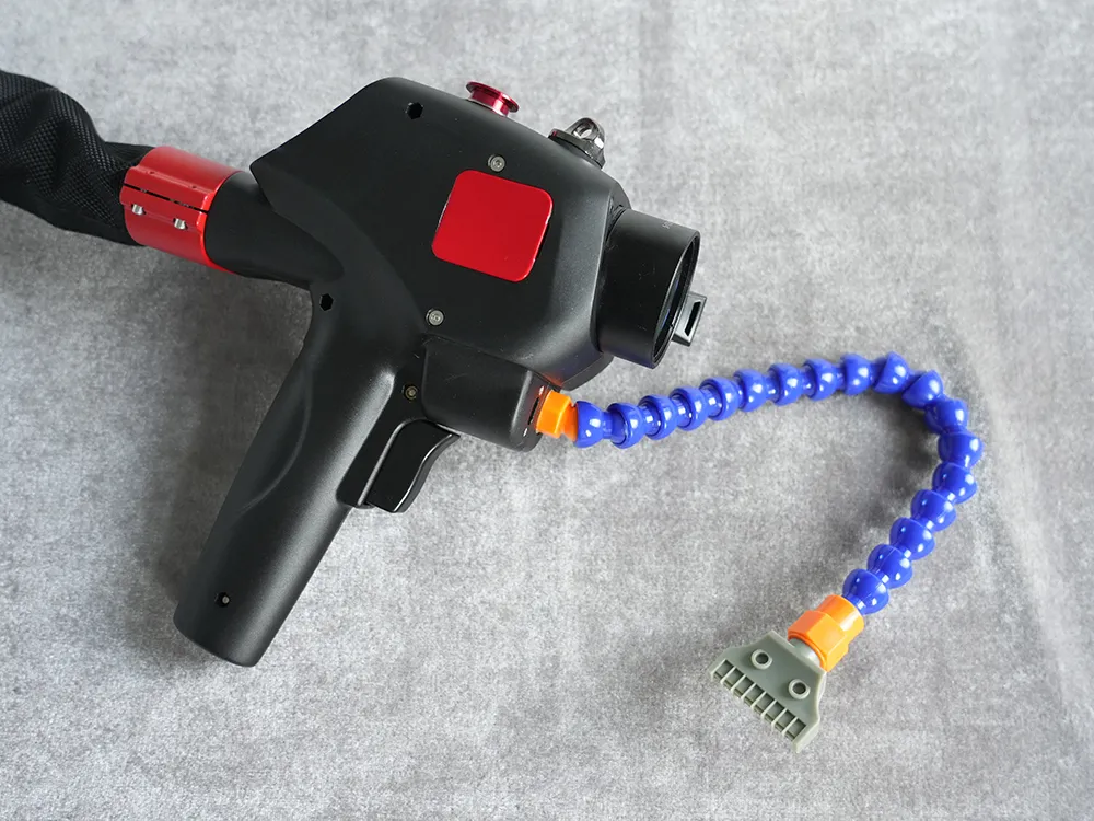 ロジフェイス 2種 SEAGULL2™ Laser Rust Cleaning Machines - HANTENCNC
